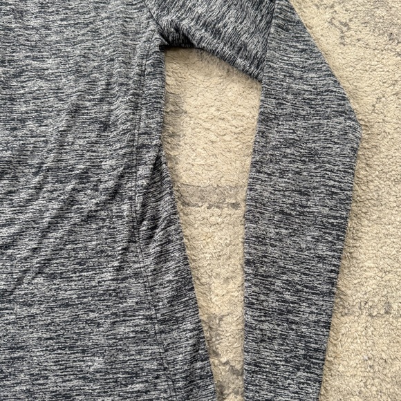 NWT Under Armour Gray 1/4 Zip Performance Pullover XS - Picture 12 of 14